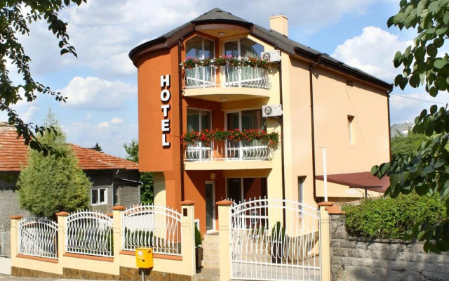Zoti Hotel