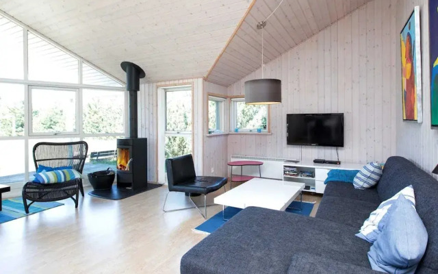 9 Person Holiday Home in Vaeggerlose-by Traum