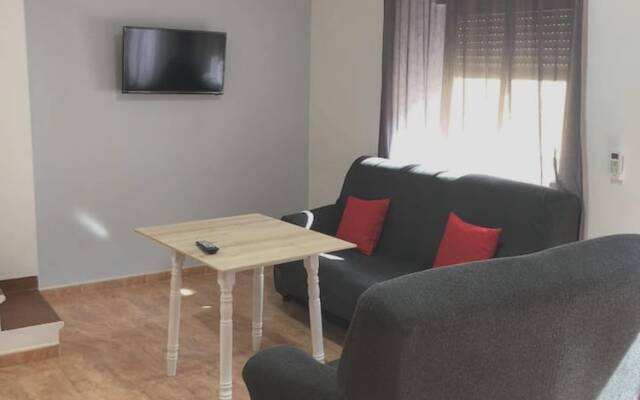 Apartment With 2 Bedrooms in Granada, With Wifi