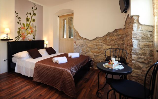 Rooms & apartment Lasta