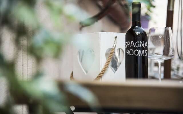 Spagna Rooms