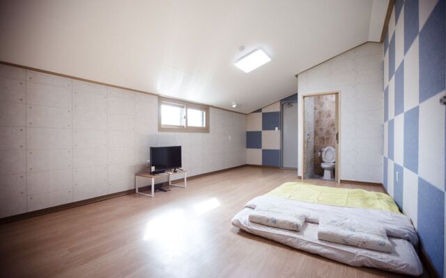 Kirin Guesthouse - Hostel