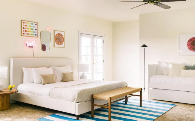 Warhol by AvantStay | Estate w/ Wine Cty Views | Sleeps 28!
