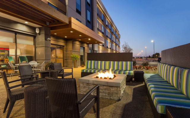 Home2 Suites by Hilton Fargo, ND