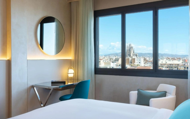 Renaissance Barcelona Hotel