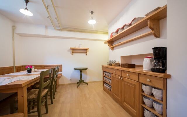 Apartment House Berghi