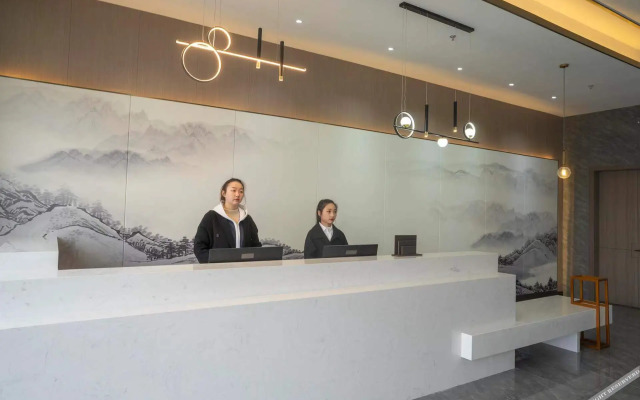 Huaiyuan Jifeng International Hotel