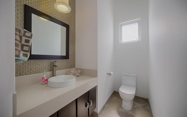 Walk to Cabo Bella beach 3BR Gem: Casa Angelina