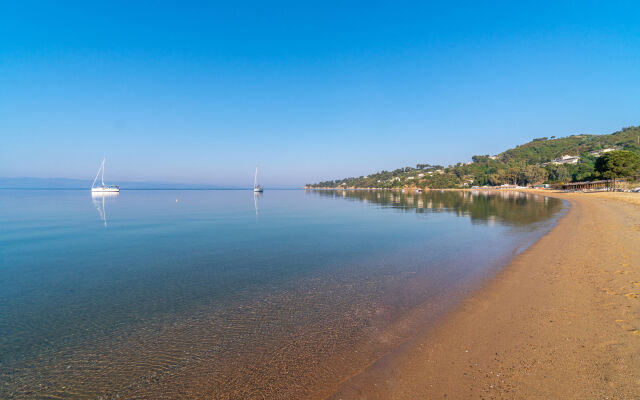 Arco Beach Hotel