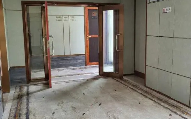 Banyan Business Apartment