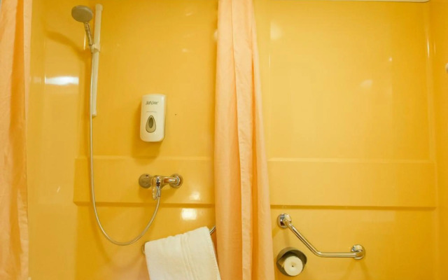 Premiere Classe Orléans Ouest - La Chapelle Saint Mesmin