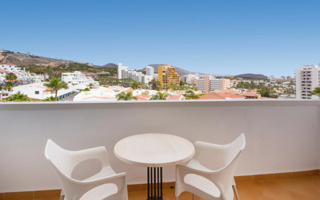 Iberostar Waves Bouganville Playa