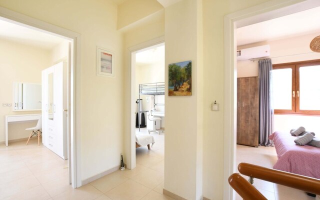 Archanes Nature Retreat Residence