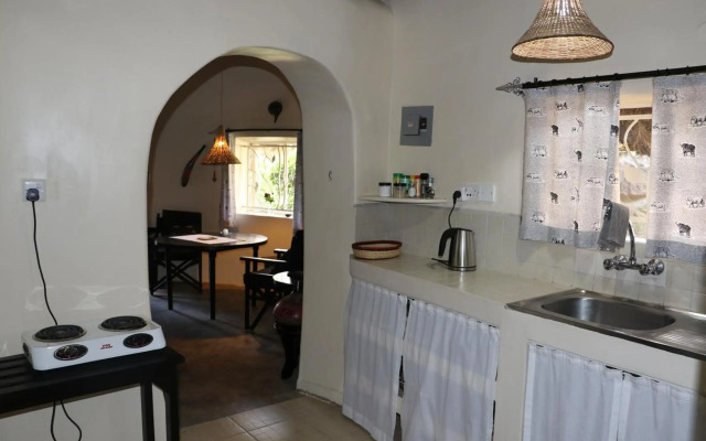Nyati Hill Cottages