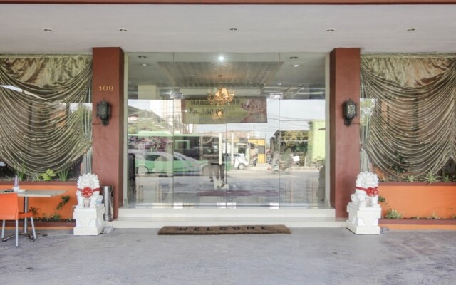 RedDoorz Plus @ Cikarang