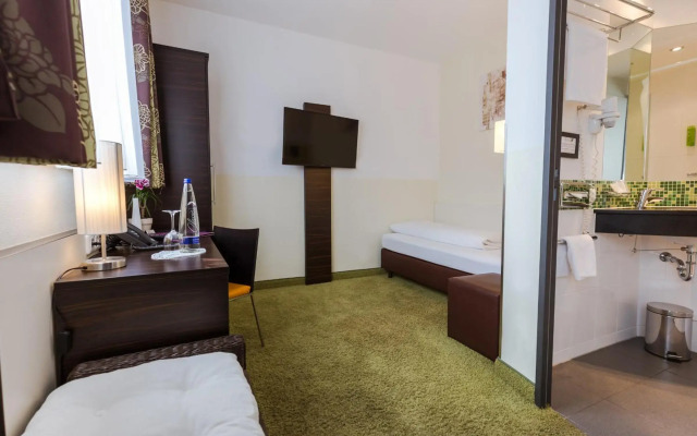 Hotel Arooma