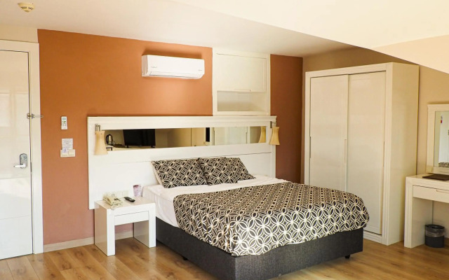 Tripolis Hotel