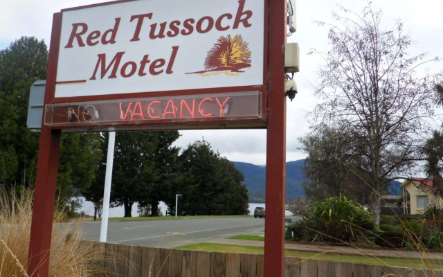 Red Tussock Motel
