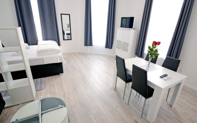 Virtus Apartments and Rooms