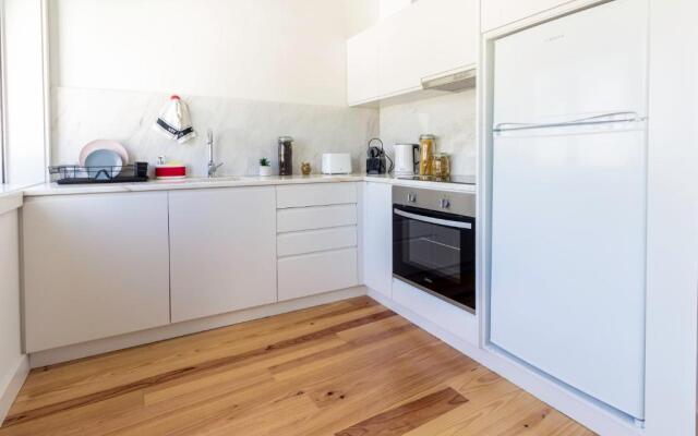 Guest H4U - Porto Batalha City Center