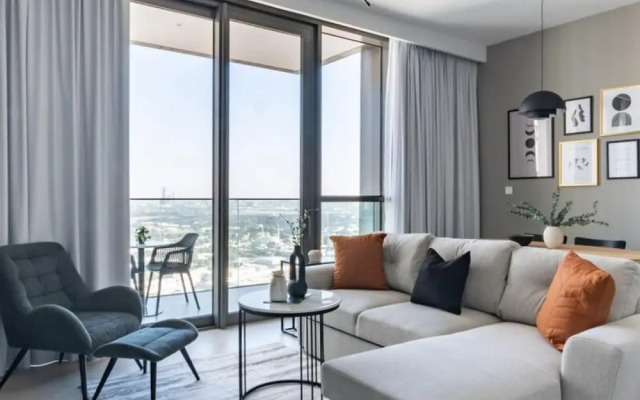 Silkhaus High Floor Connected to Zabeel Mall