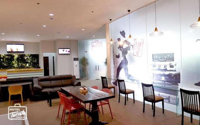 Hotel Turista Canlubang