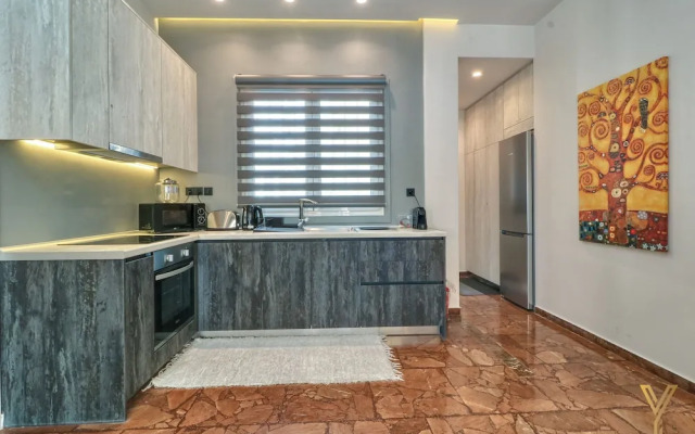 Acropolis Plus Penthouse