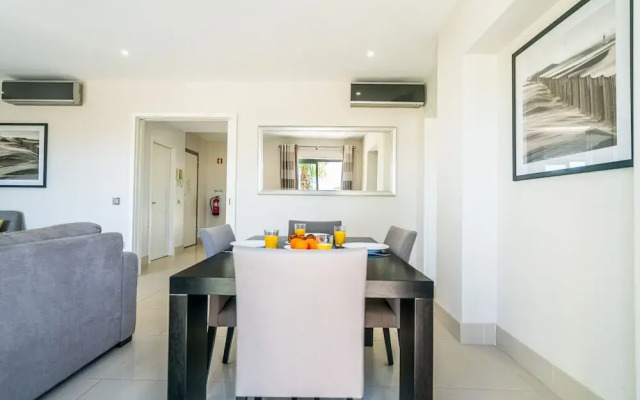 Vilamoura Pine Hills With Pool by Homing