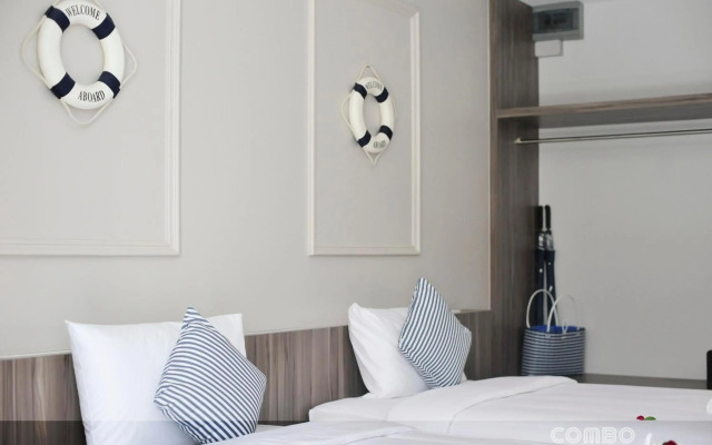 Combo Beach Hotel Samui
