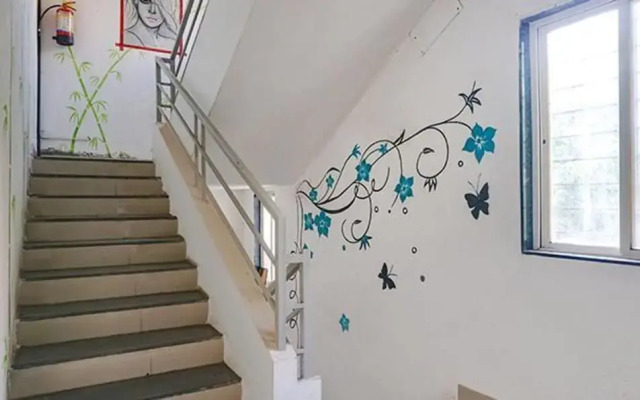 Fabhotel The Guest House