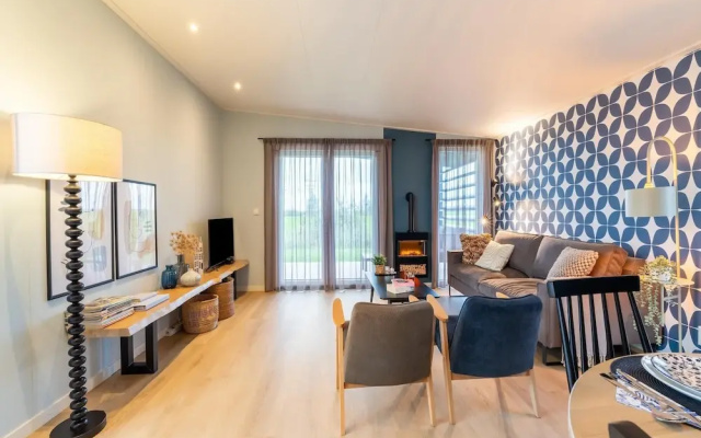 Holiday Home in 't Groene Hart on the Water