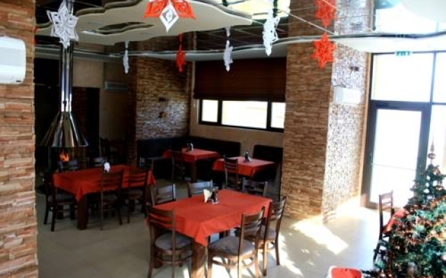 Komhotel