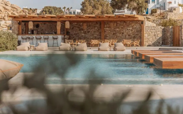Aelo Mykonos