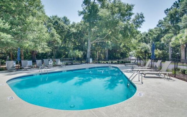 Bay Pointe 2137 by RedAwning