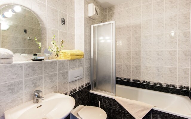 Cozy Apartment in Wischuer With Sauna