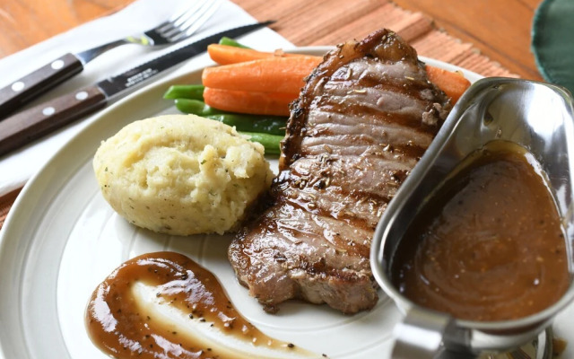 Bruga Villas Restaurant and Spa