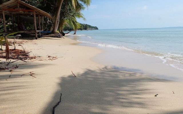 Delos inn Baankai Beach