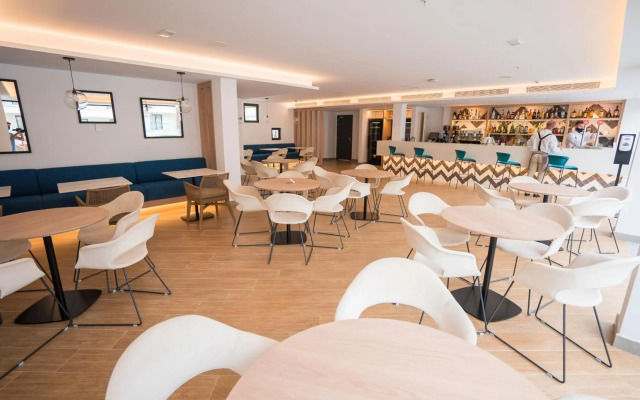 Hotel Morlans Suites - Adults Only