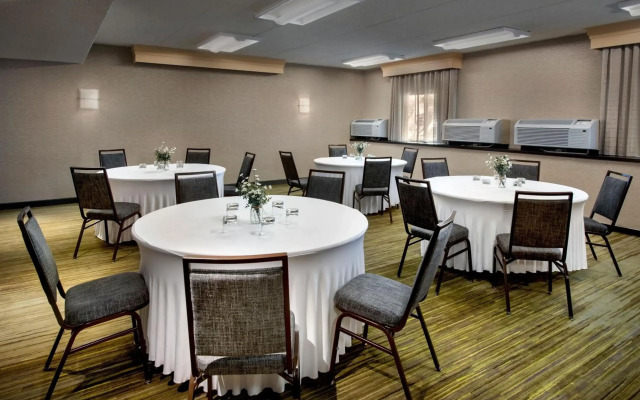 Courtyard by Marriott Tarrytown Westchester County
