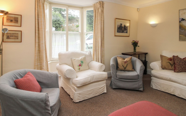 Dinham Court