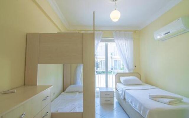 Sunset Beach Club Aqualettings Mermaid 33