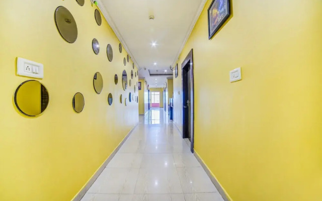 Hotel Royal Guest House by FabHotels