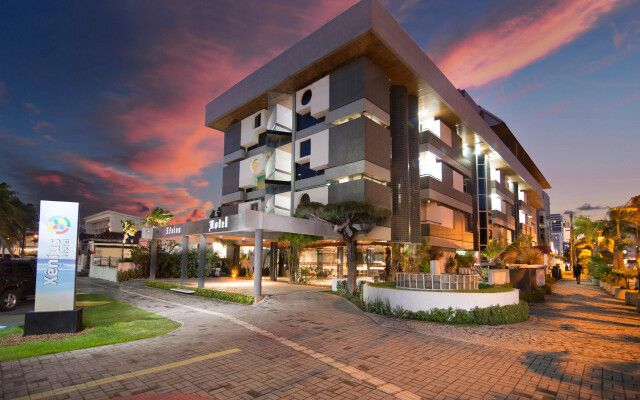 Xenius Hotel