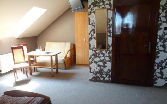 Hotel i Restauracja Lwów