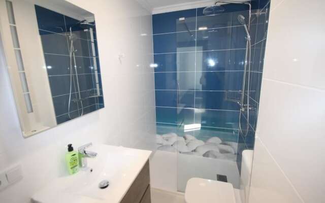 Luxury Penthouse Guatipiti