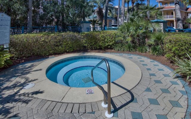 Sea Pearl (S) - 4BR 4.5BA - (13)