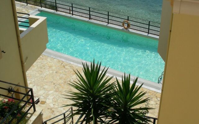 Oceanis Martiblue Apartments