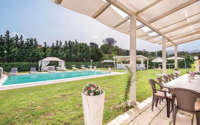 Amazing Home In Roma With Wifi And Outdoor Swimming Pool