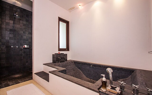 Nirano Villa 21 2 Beds