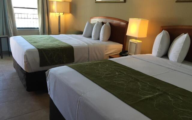 Seasons Florida Resort